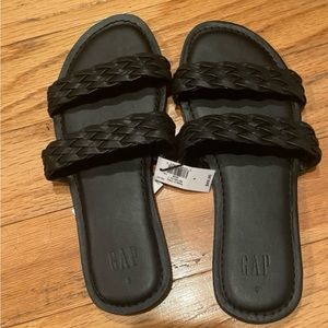 Gap Braided Sandal Size 6